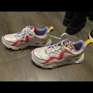 Nike Ryz 365